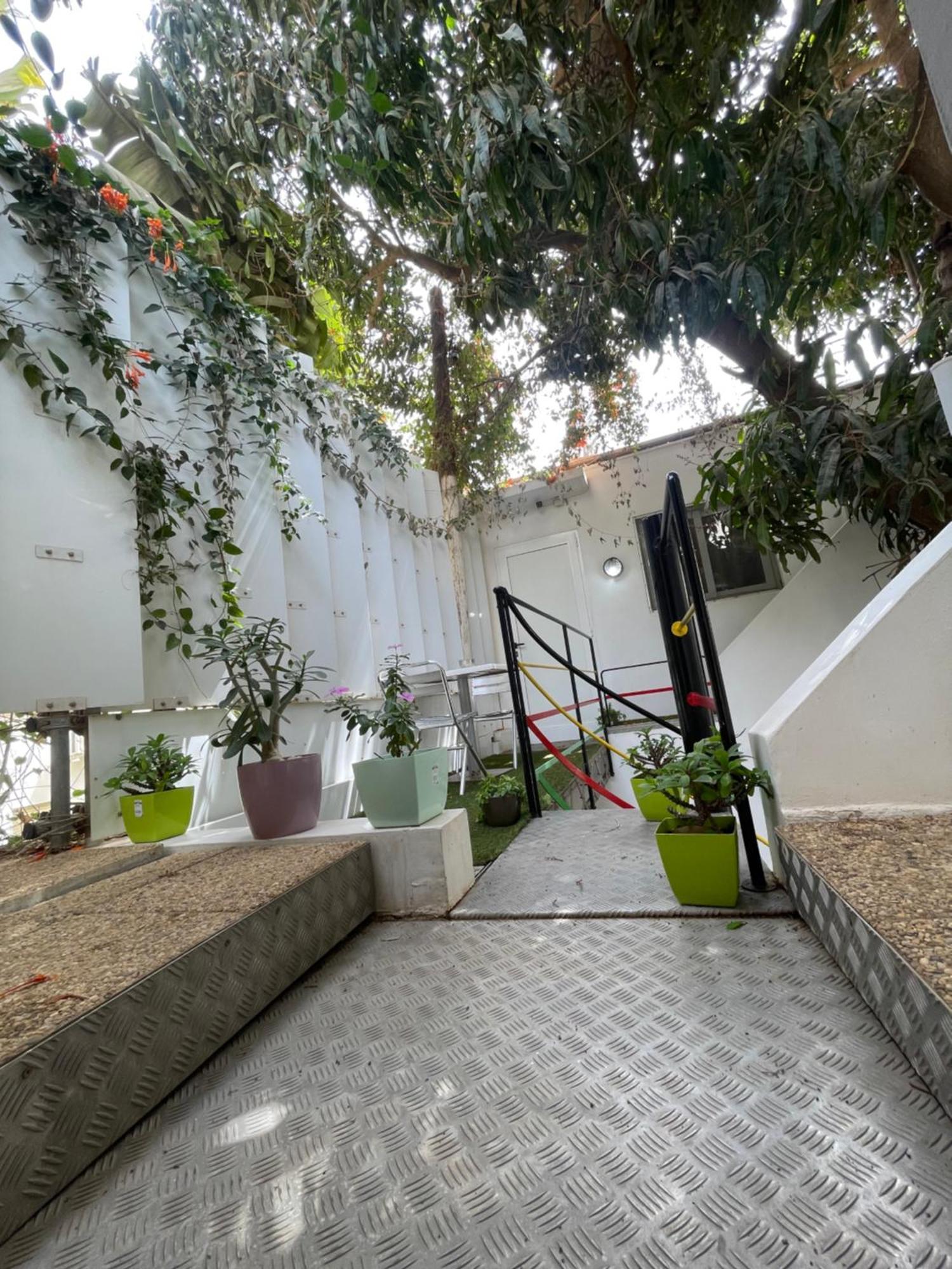 Maison D'Hotes Villa Anna Dakar Extérieur photo